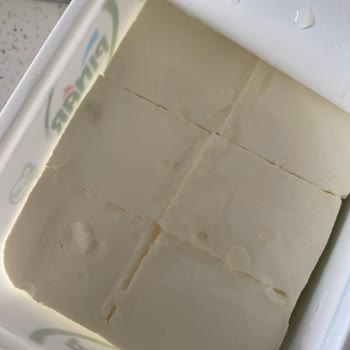 Pınar Et ve Süt Son Kullanma Tarihine Rağmen Küflenmiş Süzme Peynir Şikayeti