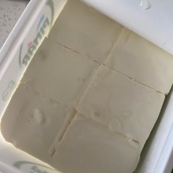 Pınar Et ve Süt Son Kullanma Tarihine Rağmen Küflenmiş Süzme Peynir Şikayeti