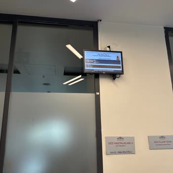 Bezmiâlem Vakıf Üniversitesi Hastanesi Randevu Zamanında Hizmet Alamama Sorunu