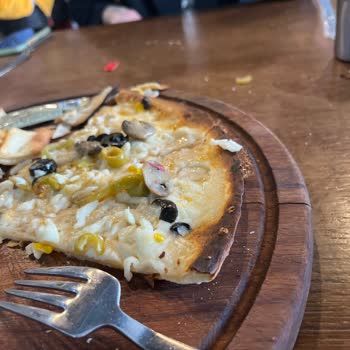 Maide Restoran Restoranda Soğuk Yemekler Ve Kalitesiz Servis Hakkında Şikayet