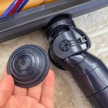 Dyson Türkiye'den Şikayetçiyim Halı Süpürme Aparatı 2 Aydır Gelmedi!