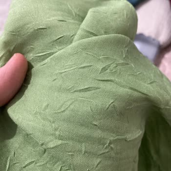 Organic Scarfs Yanlış Renkte Şal