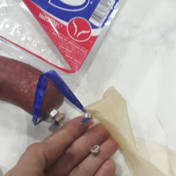 Cumhuriyet Sucukları Sucukta Yabancı Madde Bulundu