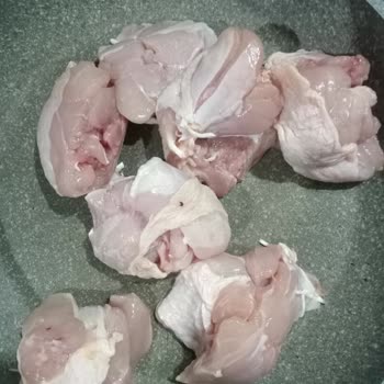 BİM' Den Almış Olduğum Tazem Adlı Markalı Tavuk Bozuk Çıktı.