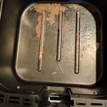 Hiking Airfair Hem Paslandı Hem Boyası Attı