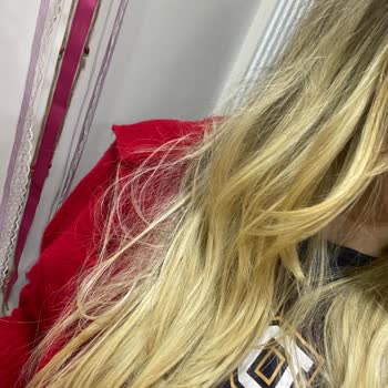 Bebekteki Mos Kuaför Kesim Ve Boya Faciası