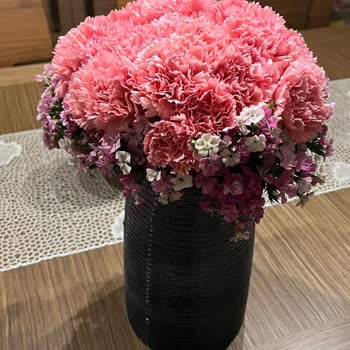 Çiçek Dünyam Resimdekinden Farklı Çiçek Gönderildi, Şikayete Cevap Bile Verilmedi.