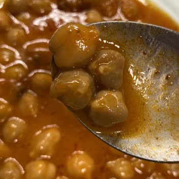 Tada! Ta! Da! Etli Nohut