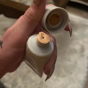 Gratis Kullanılmış Ürünü Satıyorlar