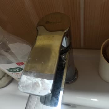 Şenpres Küflü Ve Bozuk Banyo Bataryası