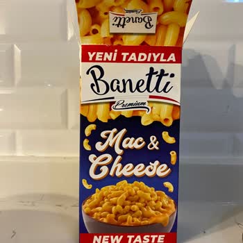 Banetti Makarnanın İçinden Böcek Çıktı