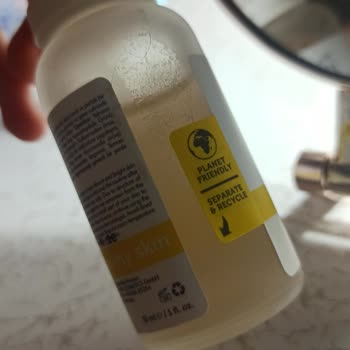 The Purest Solutions Purest Leke Serumu Rengi Değişti