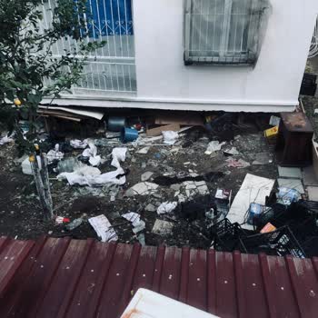 Best Smyrna Kuşadası Oteli Çok Pis!