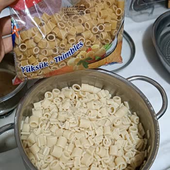 Şok Market Ve Bayat Ürünü