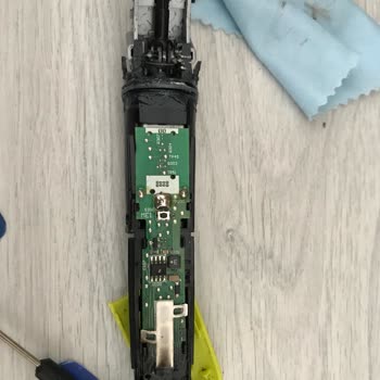 PHILIPS Ev Aletleri Philips One Blade Mağduru