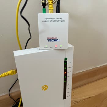 Superonline 2 Gündür Ekipleri Yönlendirip Bağlantı Sorunumu Çözemedi