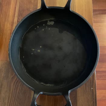 Lava Döküm Tava Yüzeyinde Kabarmalar