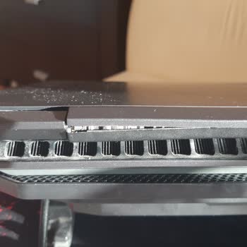 HP Victus Laptop 3. Kez Ekran Ayrılması, Garanti Dışı Ücret İstenmesi