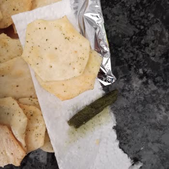 Yeşil Kokmuş Maddeyle Karşılaştık: Migros Ülker Çizi