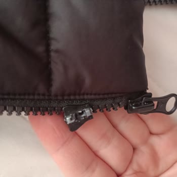FLO Dan Almış Olduğum Puma Marka Montun Fermuarı Koptu