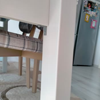 Kelebek Mobilya Masa Kusurlu Tamirat