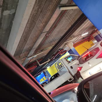 Anatolium Bursa AVM Otopark Çıkışı Sorunu