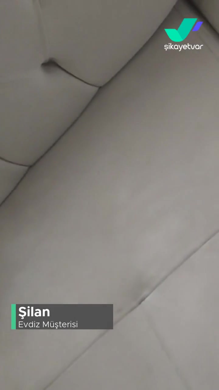 Evdiz Koltuk Takımı İçe Çöküyor videonun kapak resmi