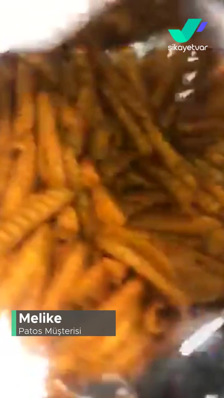 Patos Cipsin İçinden Siyah Bir Şey Çıktı? videonun kapak resmi