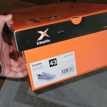 Kinetix Kalitesiz Ayakkabı Hayal Kırıklığı Yarattı