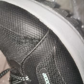 Skechers Ayakkabı Firması Hatalı Ürününü İade Almıyor.