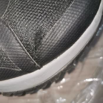 Skechers Ayakkabı Firması Hatalı Ürününü İade Almıyor.