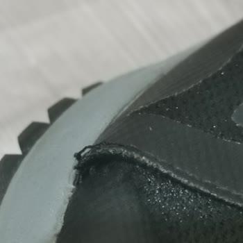 Skechers Ayakkabı Firması Hatalı Ürününü İade Almıyor.