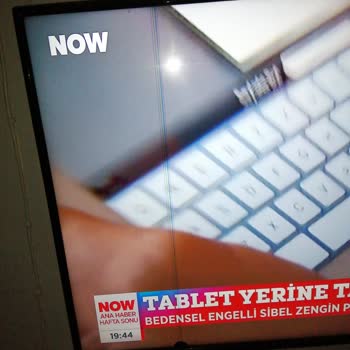 Vestel TV Çizgi Oluştu