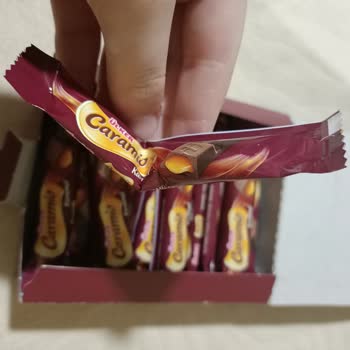 Ülker Aldığım Çikolata Paketi Kapalı Ama İçinde Çikolata Yok