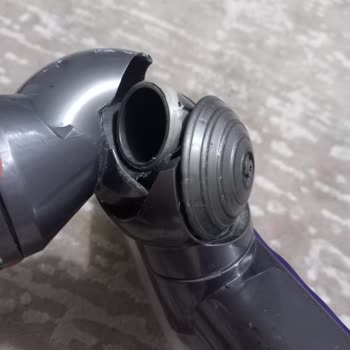 Dyson Yedek Parça Hizmeti Sağlamıyor