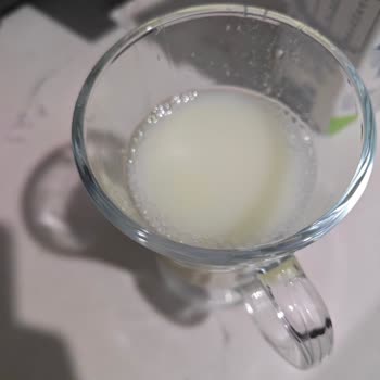 BİM Ve Dost Süt Pişmanlıktır Çocuklarınıza İçirmeyin