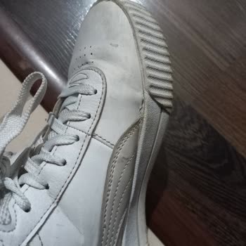 Puma Marka Ayakkabı Yırtılması