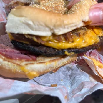 Burger King Trendyol Yemek Üzerinden Verilen Siparişte Yaşanan Sorunlar Ve Müşteri Hizmetleriyle İletişim Güçlükleri