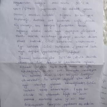 Columbia Montun İlk Yıkamada Tüyleri Yok Oldu Ama İade Yapmıyorlar.