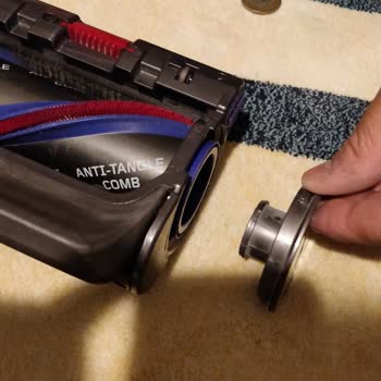 Dyson V15 Süpürge Başlığı Çıkmıyor