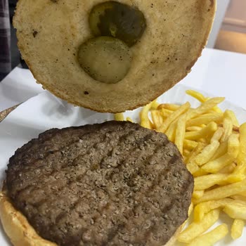 Burger King Soğuk Hamburger Geç Gelen Yemek