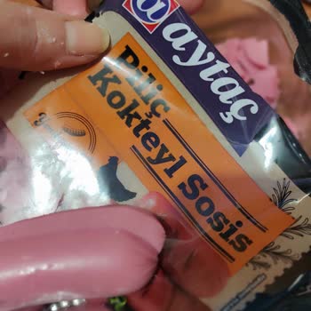 Aytaç Gıda Sosisten Yabancı Cisim Çıkması