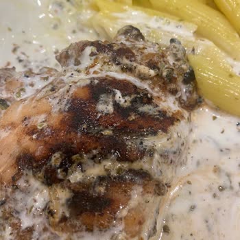 Tavuk Dünyası Pişmanlıktır (Akasya AVM) Kömür Halde Tavuk Getirdiler