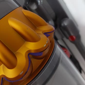 Dyson Satış Sonrası Hizmetten Ve Süpürgeden Hiç Memnum Değilim