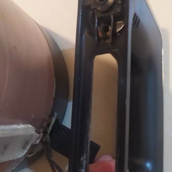 Fakir Çay Makinesinin Kulpu Kopuyor