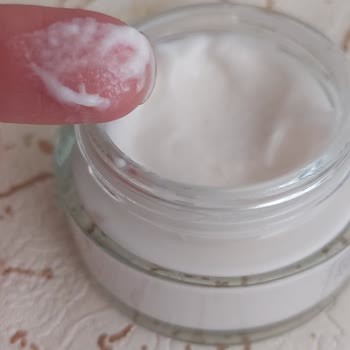 Yves Rocher Filler Vegetal Night Krem