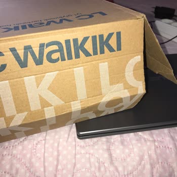 hepsiJET Açılmış Kargo Paketi