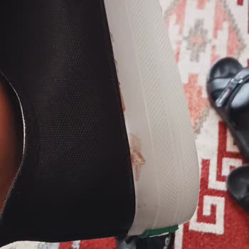 Benetton Marka Ayakkabı Kusurları