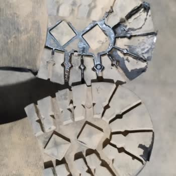 Trendyol Yüksek Fiyat, Düşük Kalite: Hakiki Deri Bot Hayal Kırıklığı