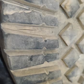 Trendyol Yüksek Fiyat, Düşük Kalite: Hakiki Deri Bot Hayal Kırıklığı